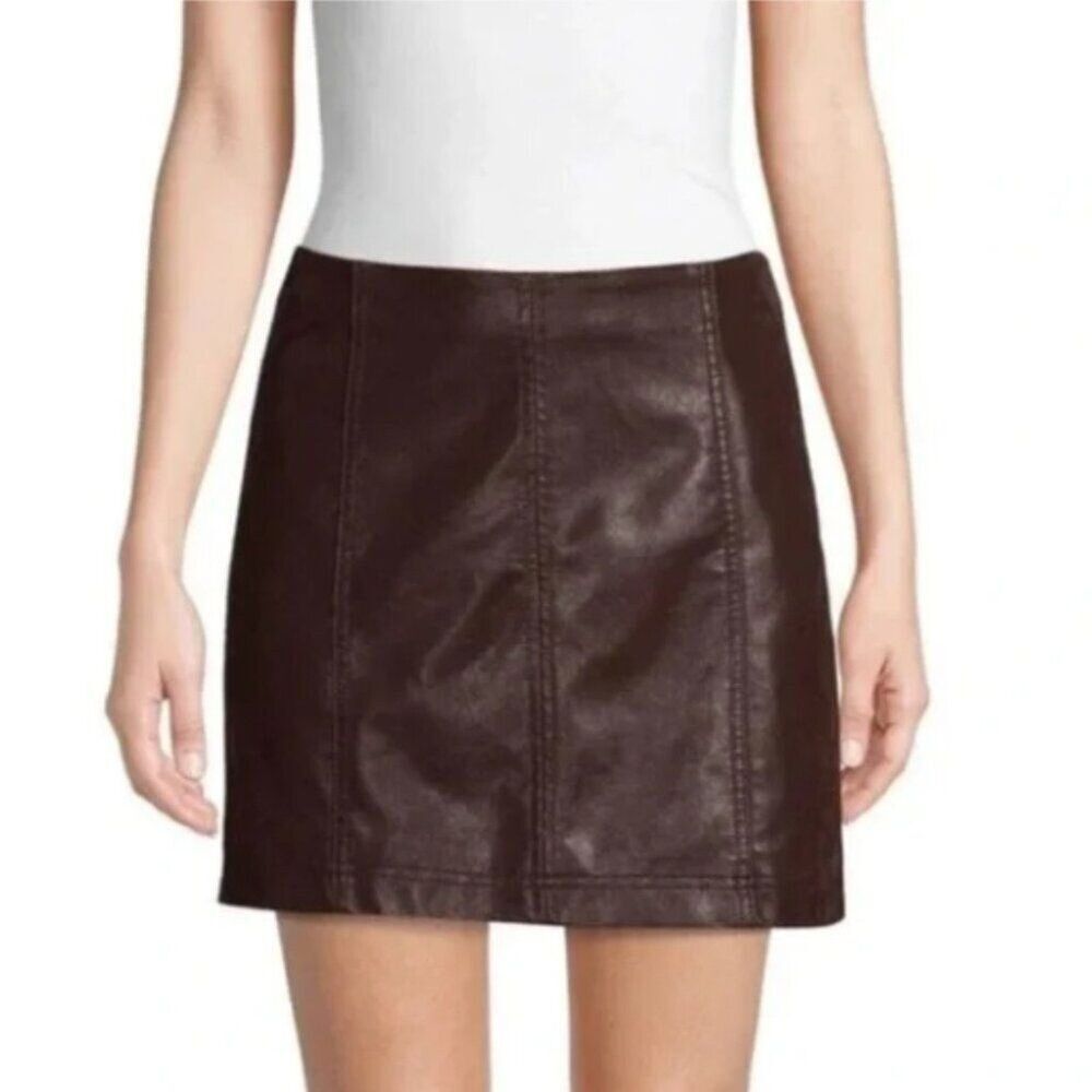 Free People Modern Femme Vegan Leather Mini Skirt Size 0 Brown